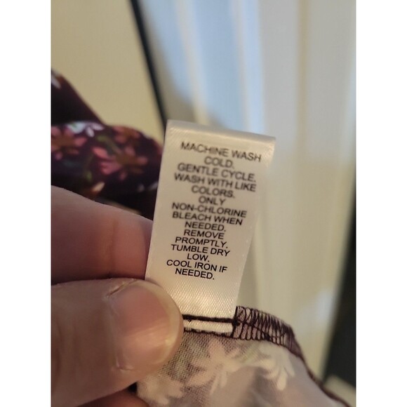 womens tops - Picture 7 of 13